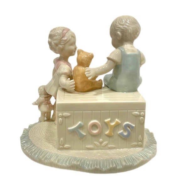 LENOX Constant Companions Boy & Girl Ceramic Figurine EUC - Picture 5 of 13